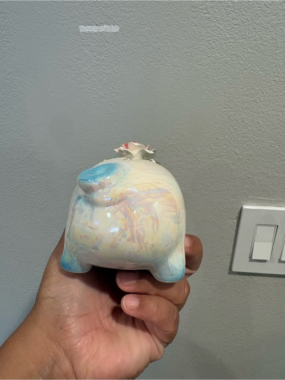 vintage ceramic iridescent hand painted piggy bank made in Japan EUC - Picture 5 of 14